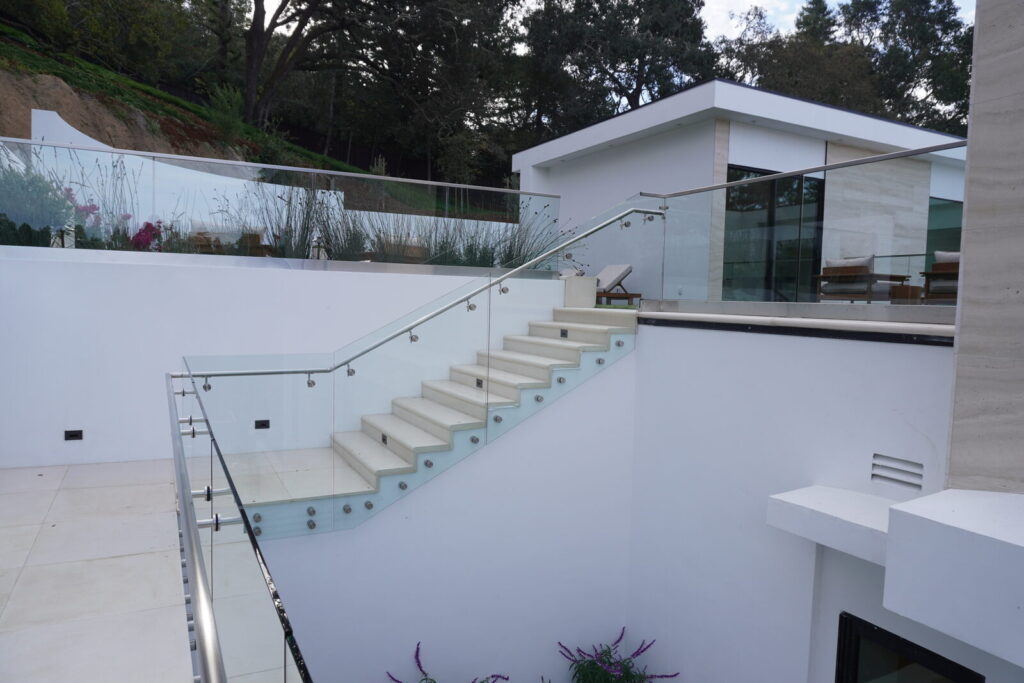 03 glass stair railing install